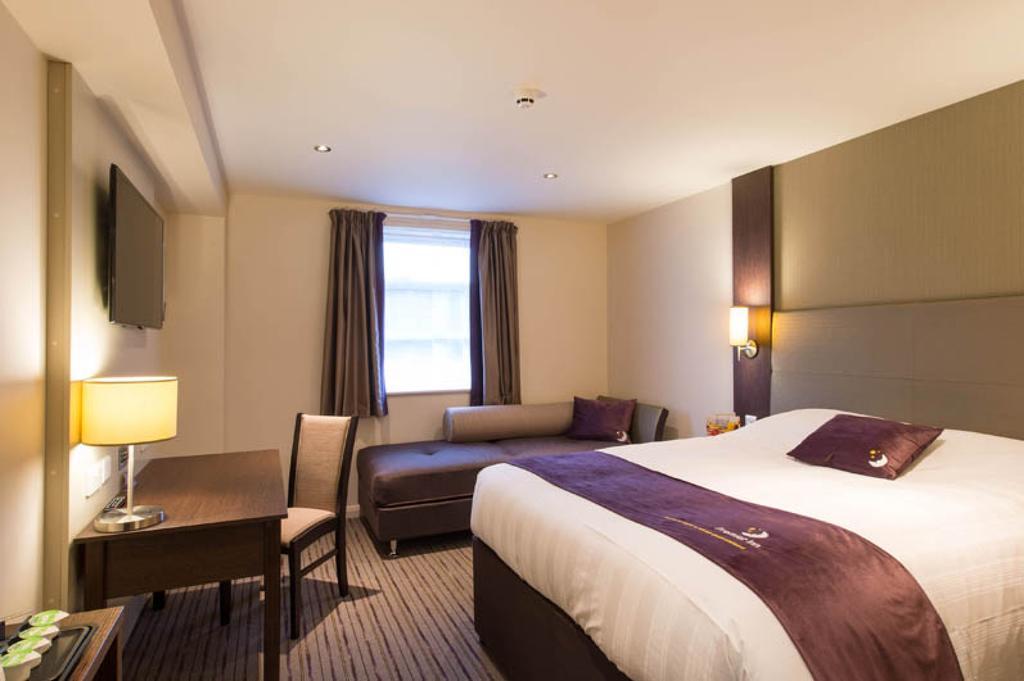 Premier Inn Norwich City Centre - Duke Street Exteriör bild